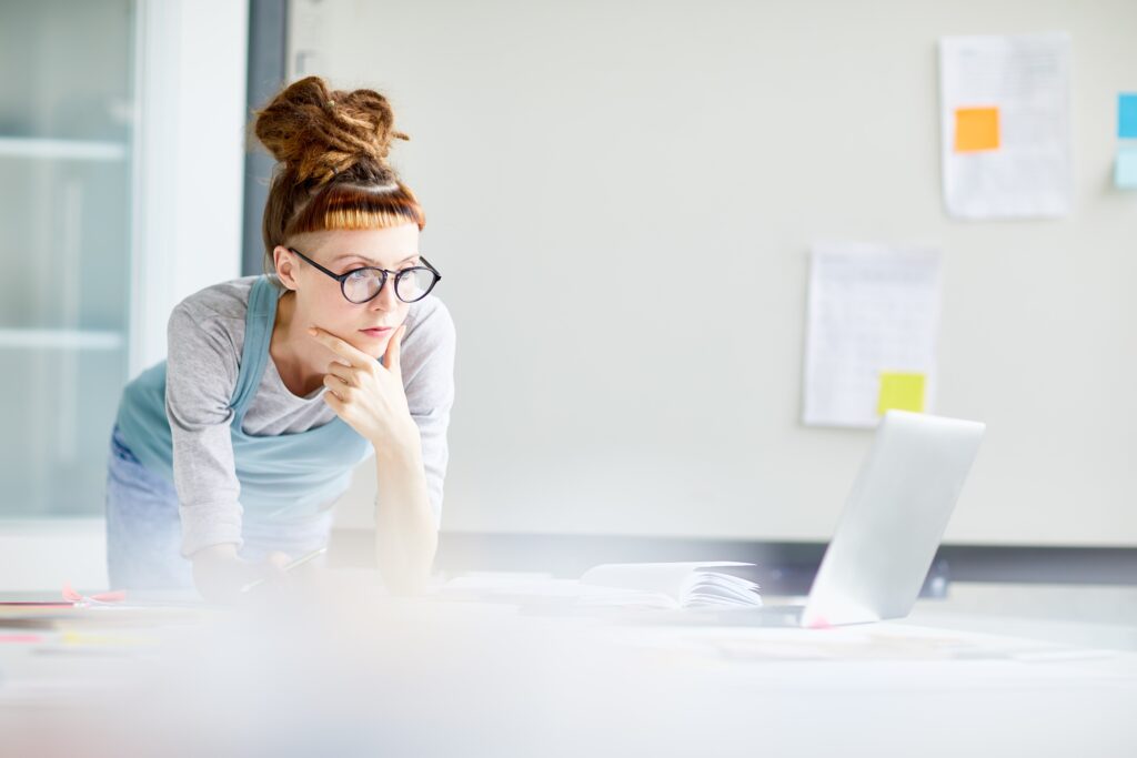 Die Entwicklung einer Content Marketing Strategie erfolgt in der Regel in einigen klar definierten Schritten